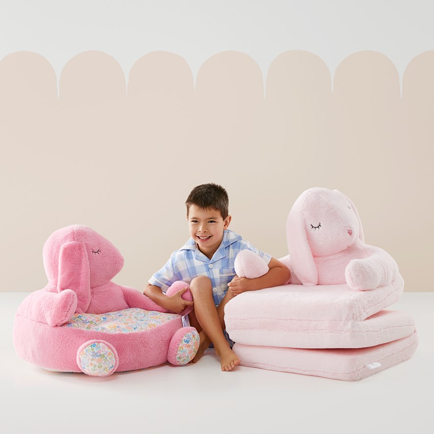 Pink bunny online chair