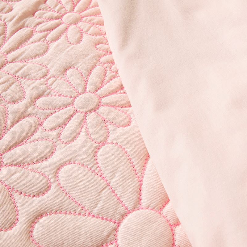 Daisy Soft Blush Quilted Quilt Cover Set