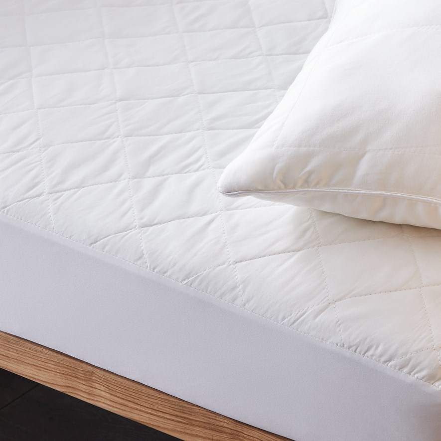 sheridan outlet waterproof mattress protector