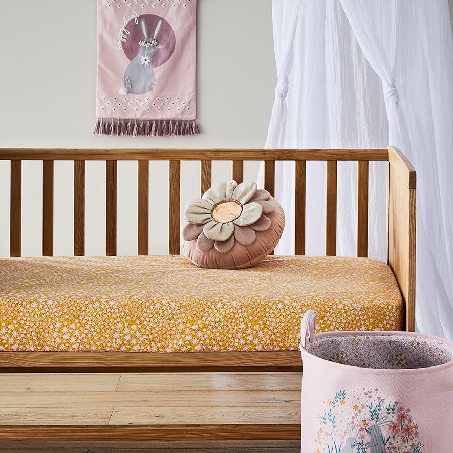 Mustard best sale cot bedding