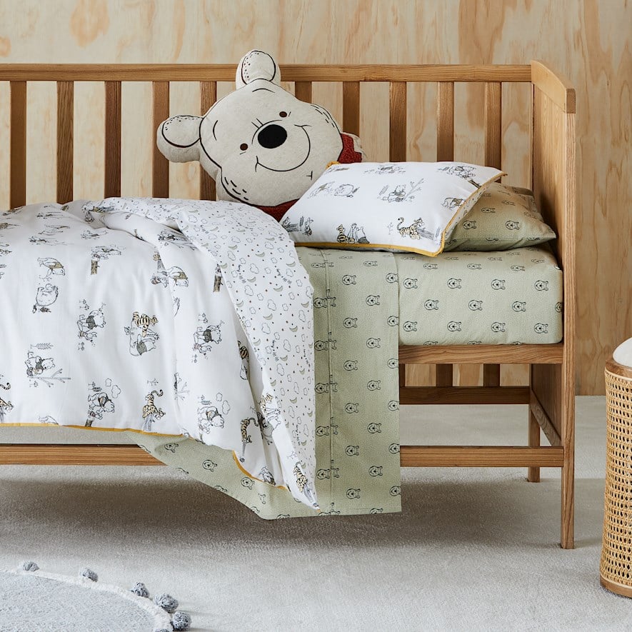 Winnie the pooh outlet cot bed duvet cover