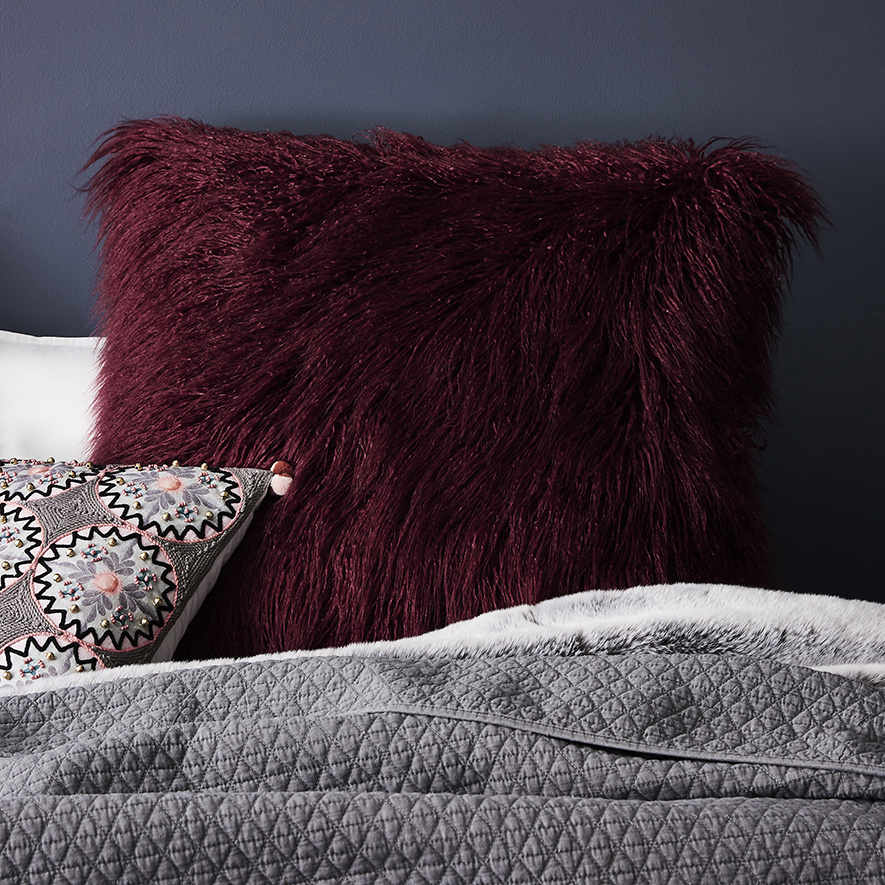 Burgundy faux best sale fur pillow