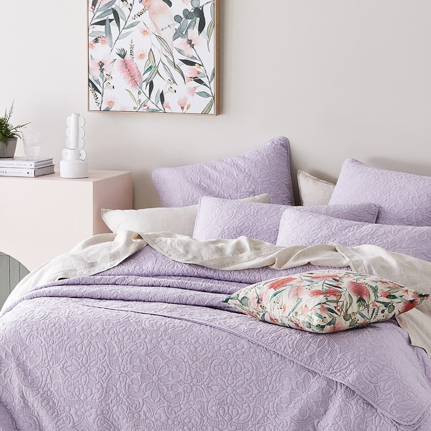 Lavender quilt online