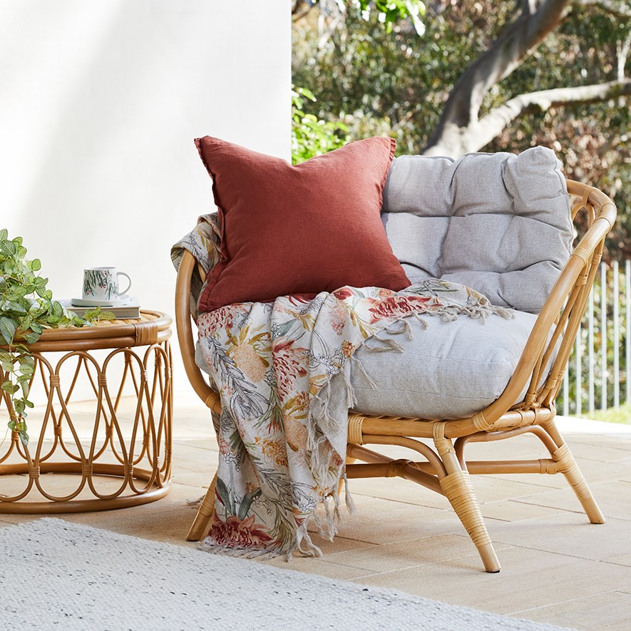 Rust clearance linen cushion